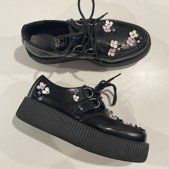 Tukskin flower creepers Clearance